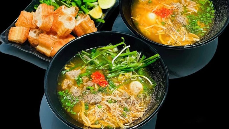 Bánh Canh Hà Lan Có Màu Vàng Óng Ánh, Hương Vị Thơm Ngon