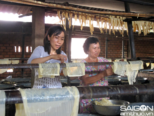 Kể Chuyện Làng Tàu Hủ Ky Trăm Tuổi 3