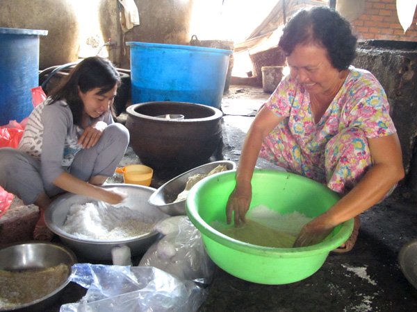 Kể Chuyện Làng Tàu Hủ Ky Trăm Tuổi 4