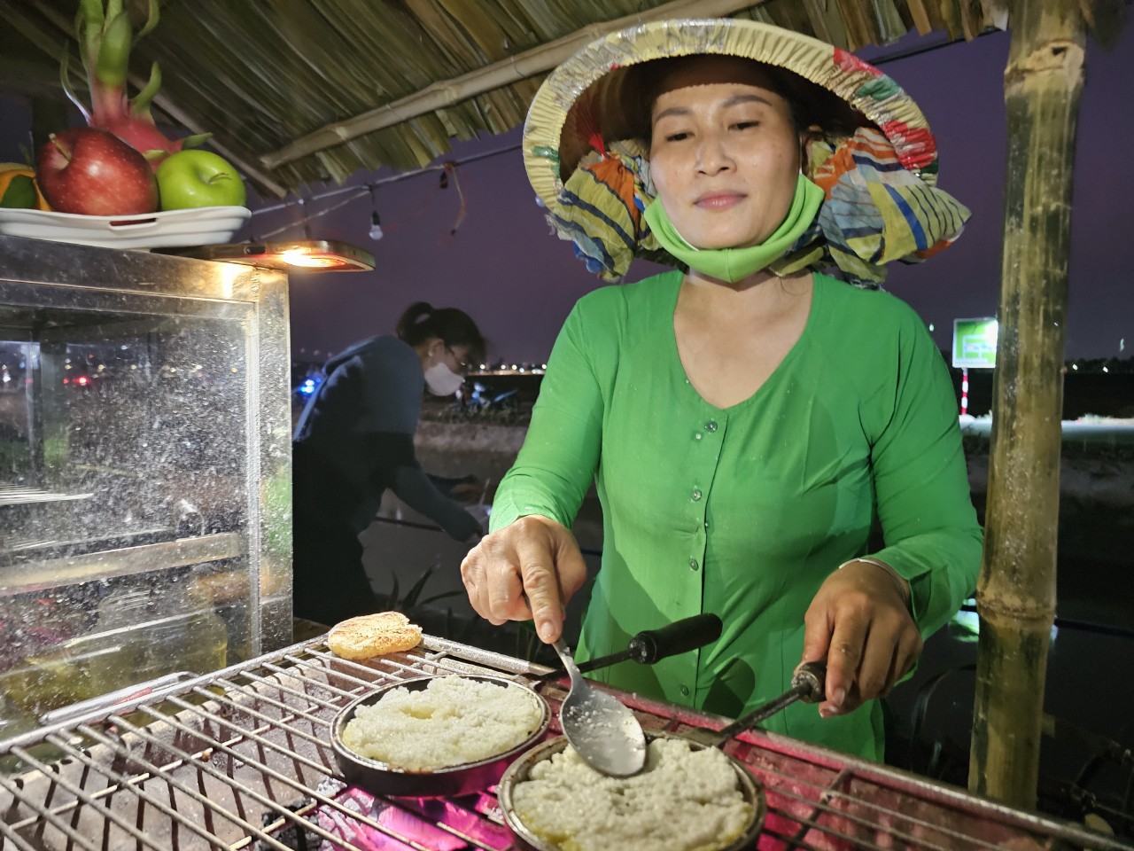 Hàng Ngàn Người Thưởng Thức Ẩm Thực Quê Trên Cánh Đồng An Nhứt- Ảnh 8.